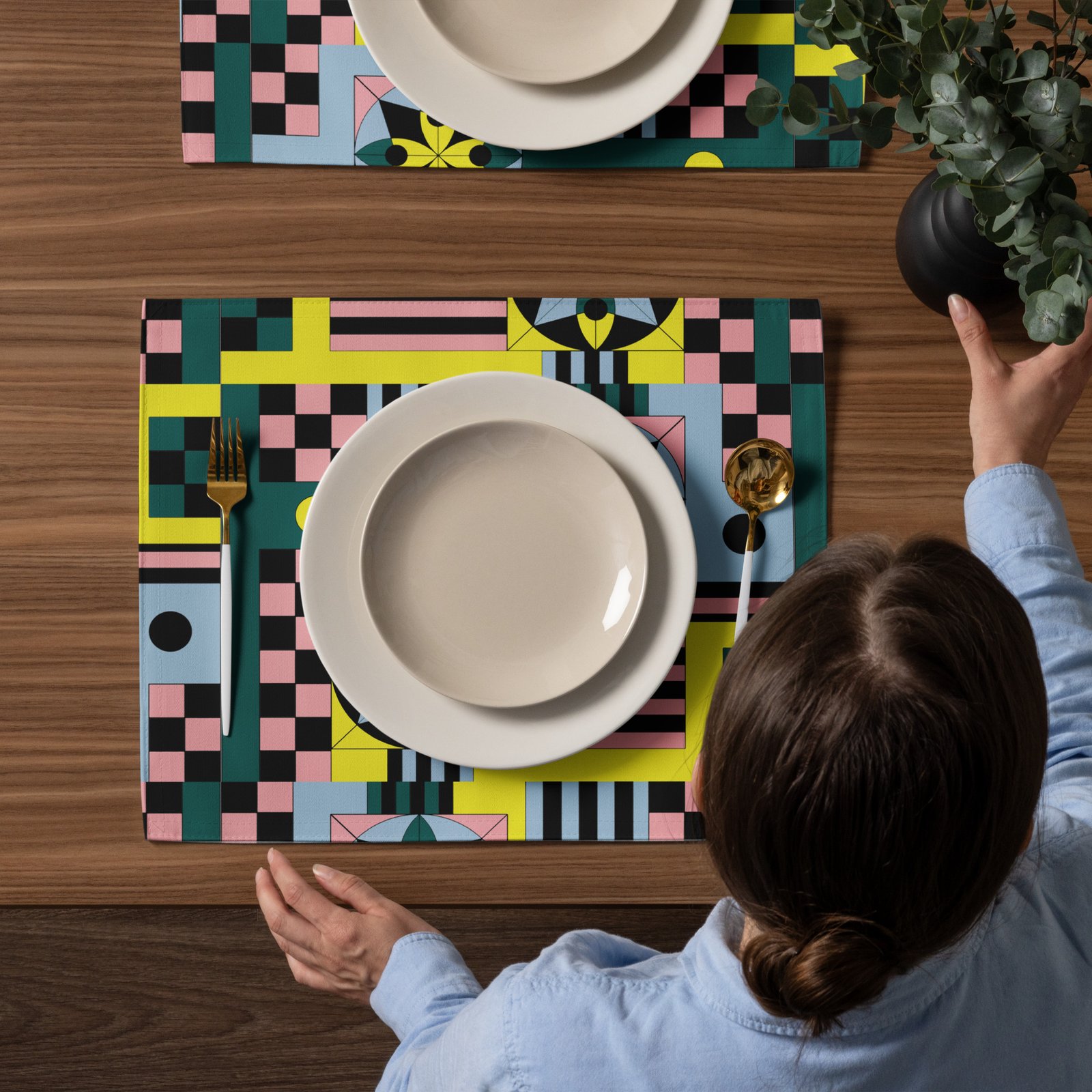 Maithe's Art Deco Placemat Set - Image 7